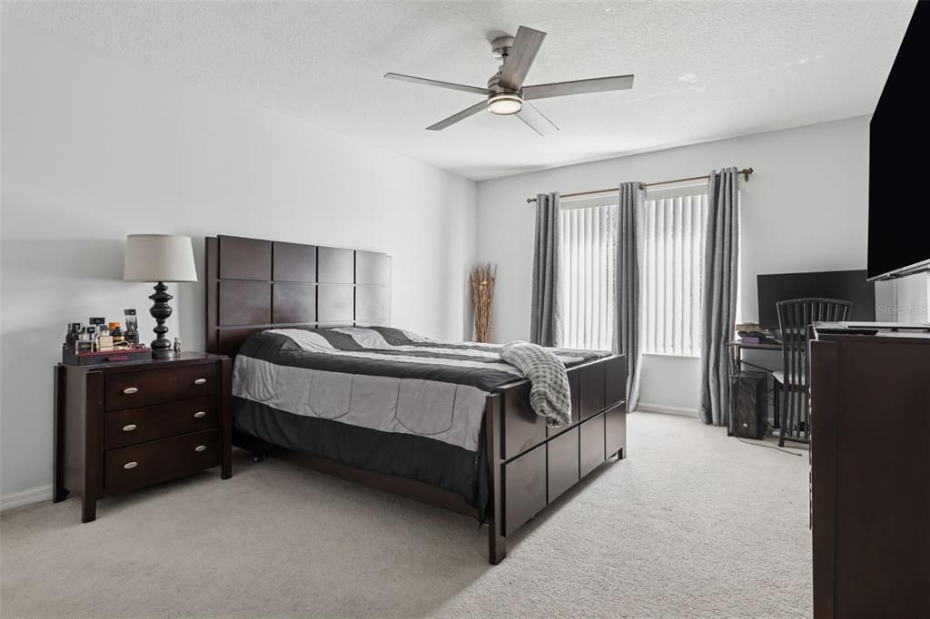 For Rent: $3,600 (4 beds, 3 baths, 3933 Square Feet)