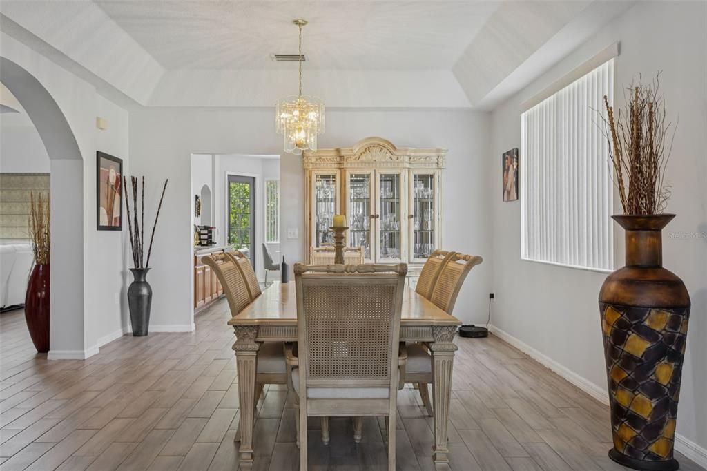 For Rent: $3,600 (4 beds, 3 baths, 3933 Square Feet)