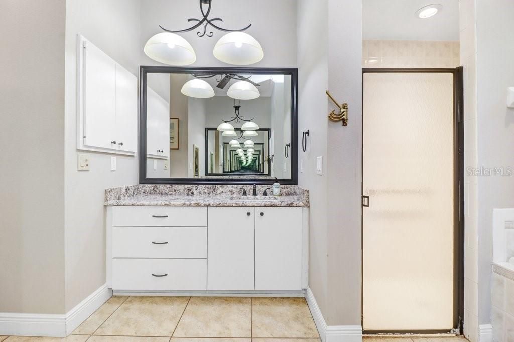 For Sale: $925,000 (4 beds, 4 baths, 3356 Square Feet)