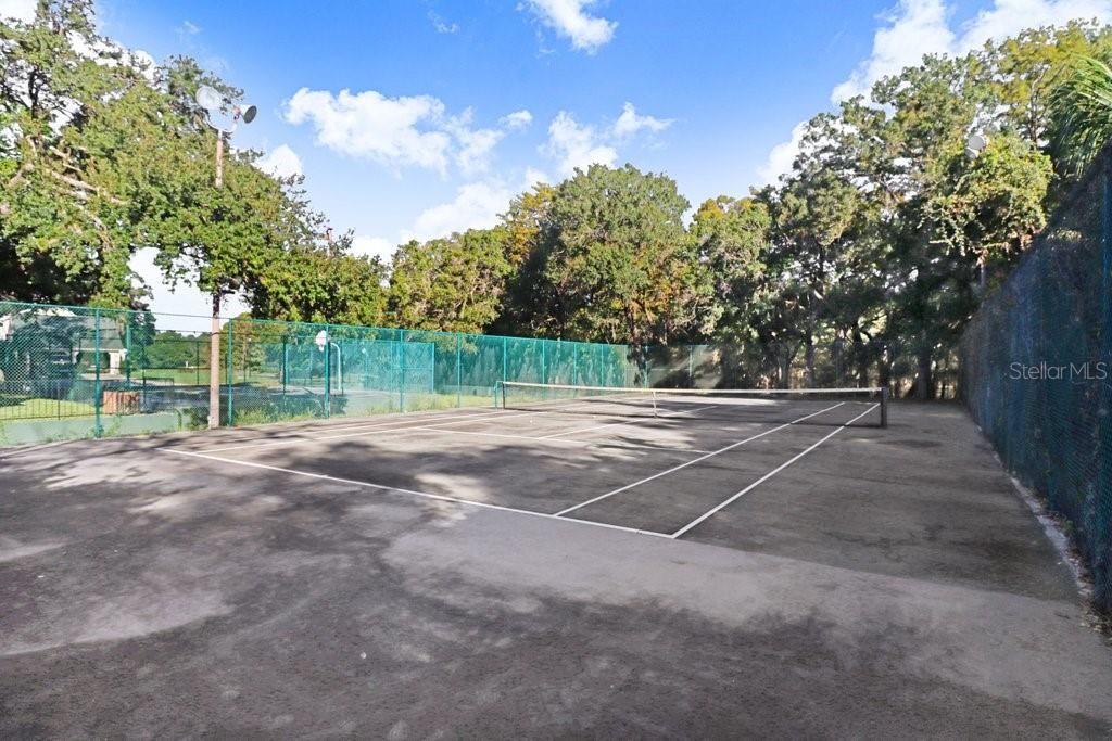 For Sale: $925,000 (4 beds, 4 baths, 3356 Square Feet)
