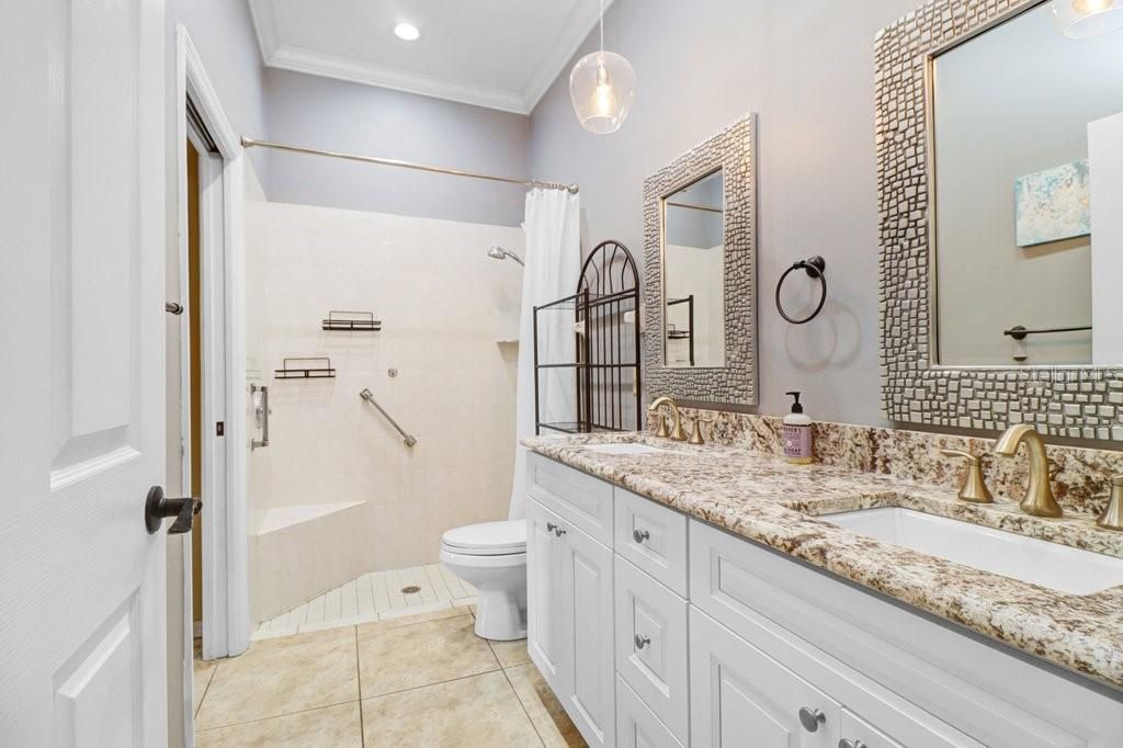For Sale: $925,000 (4 beds, 4 baths, 3356 Square Feet)