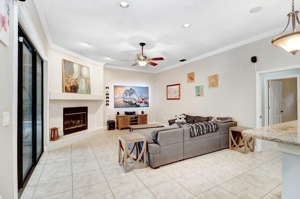 For Sale: $925,000 (4 beds, 4 baths, 3356 Square Feet)