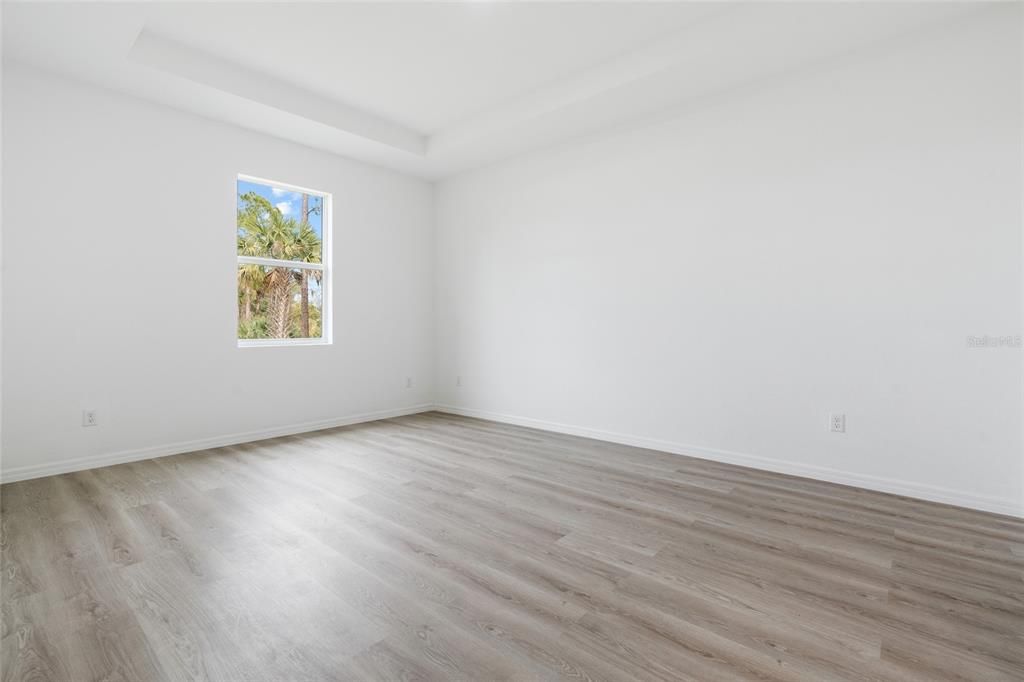 For Sale: $324,000 (3 beds, 2 baths, 1532 Square Feet)