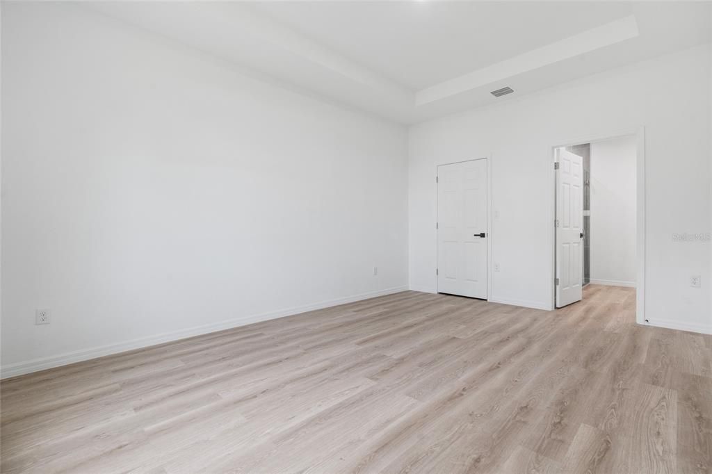 For Sale: $324,000 (3 beds, 2 baths, 1532 Square Feet)