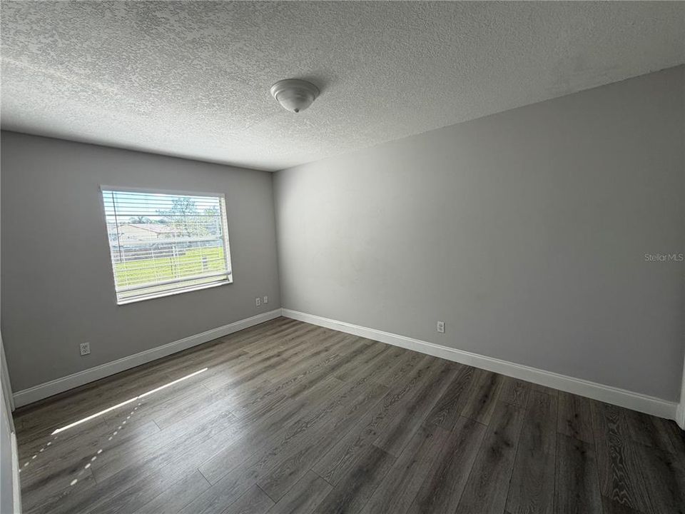 For Rent: $1,990 (3 beds, 2 baths, 1209 Square Feet)