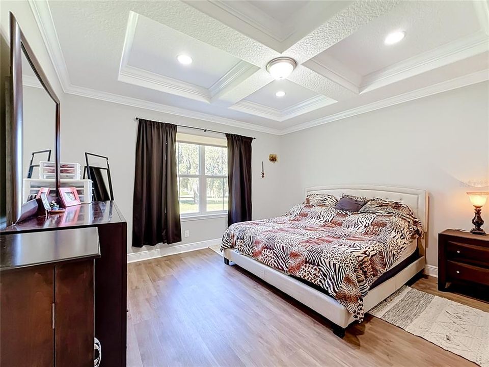 For Sale: $363,500 (3 beds, 2 baths, 1830 Square Feet)