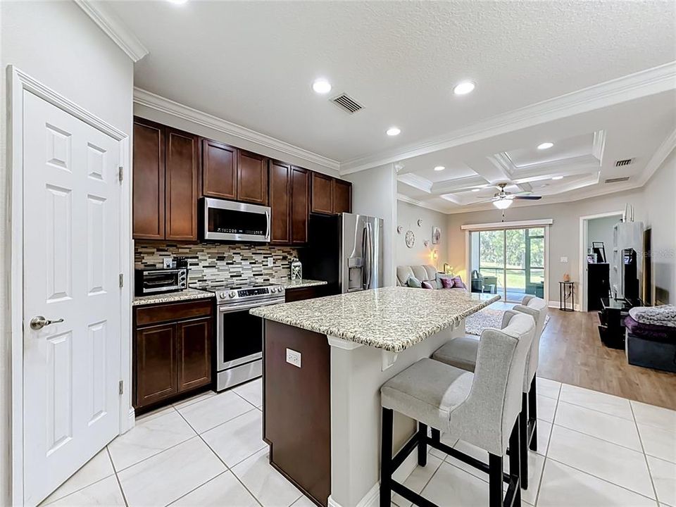 For Sale: $363,500 (3 beds, 2 baths, 1830 Square Feet)