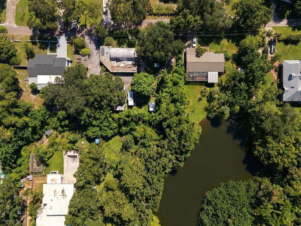 待售: $649,000 (0.49 acres)