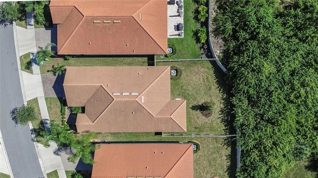 На продажу: $399,000 (2 спален, 2 ванн, 1761 Квадратных фут)