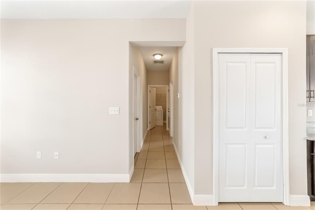 For Sale: $279,000 (4 beds, 2 baths, 1580 Square Feet)
