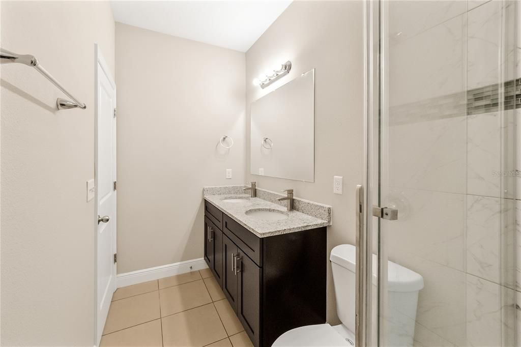 For Sale: $279,000 (4 beds, 2 baths, 1580 Square Feet)