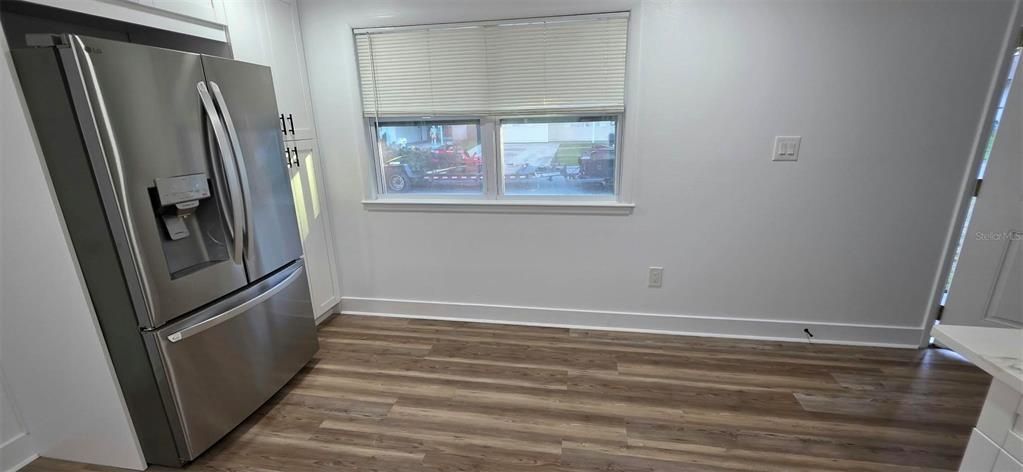 En Venta: $229,000 (2 camas, 2 baños, 816 Pies cuadrados)
