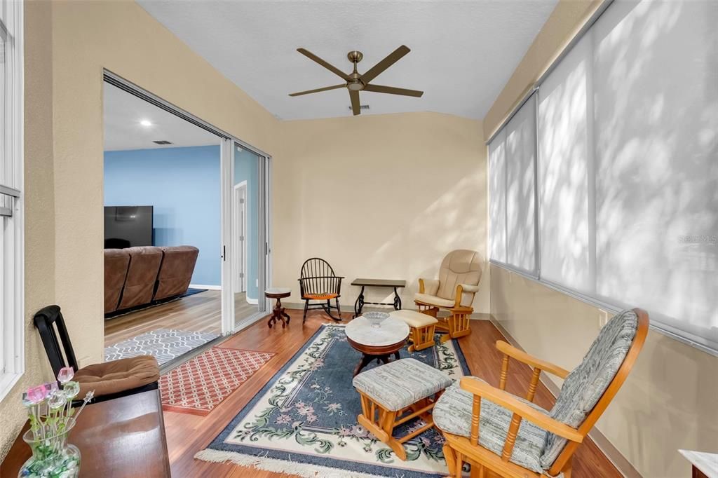 For Sale: $364,000 (3 beds, 2 baths, 2159 Square Feet)