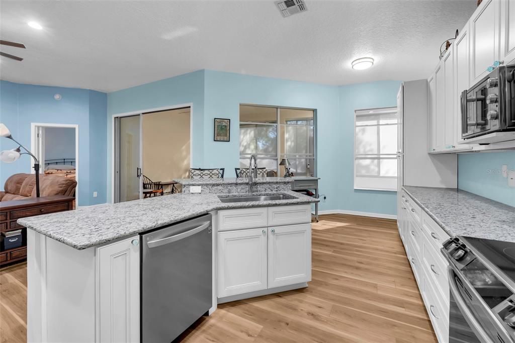 For Sale: $364,000 (3 beds, 2 baths, 2159 Square Feet)