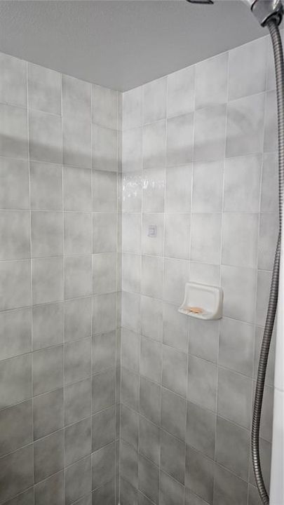 En Venta: $350,000 (3 camas, 2 baños, 1301 Pies cuadrados)
