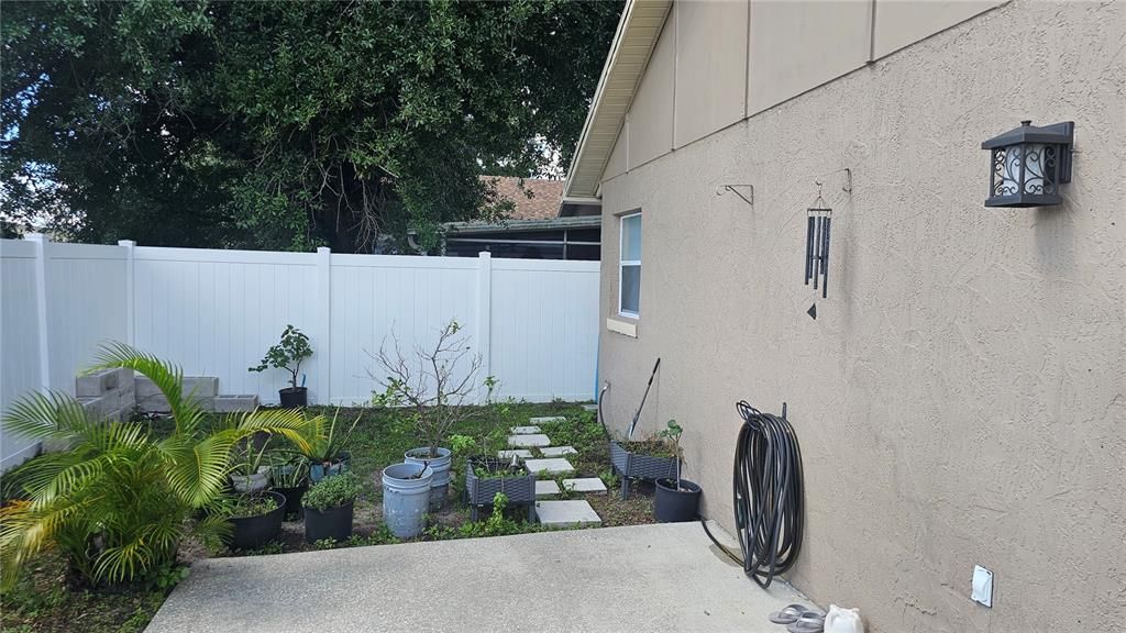 En Venta: $350,000 (3 camas, 2 baños, 1301 Pies cuadrados)