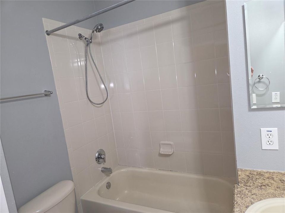 En Venta: $449,000 (4 camas, 3 baños, 2547 Pies cuadrados)