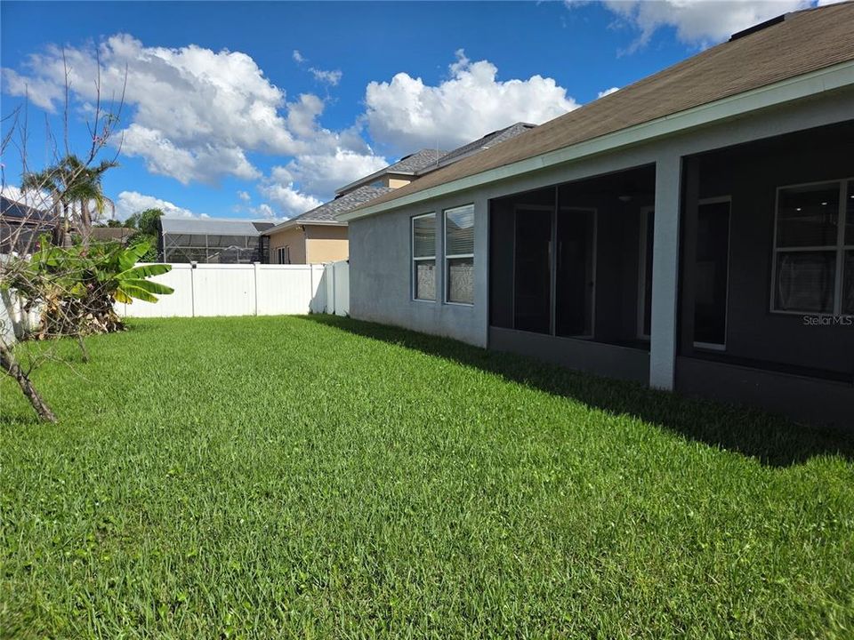 En Venta: $449,000 (4 camas, 3 baños, 2547 Pies cuadrados)