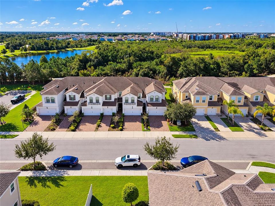 На продажу: $349,900 (3 спален, 2 ванн, 1673 Квадратных фут)