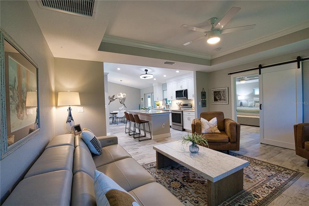 En Venta: $549,000 (3 camas, 2 baños, 1777 Pies cuadrados)