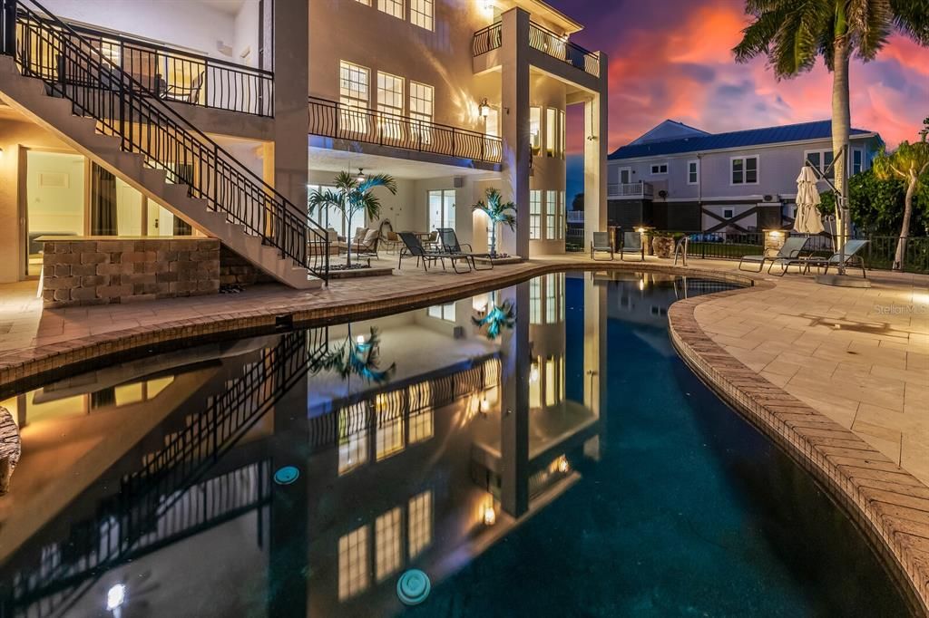 For Sale: $3,490,000 (4 beds, 3 baths, 4356 Square Feet)