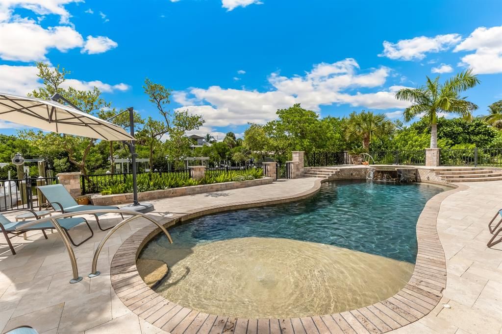 For Sale: $3,490,000 (4 beds, 3 baths, 4356 Square Feet)