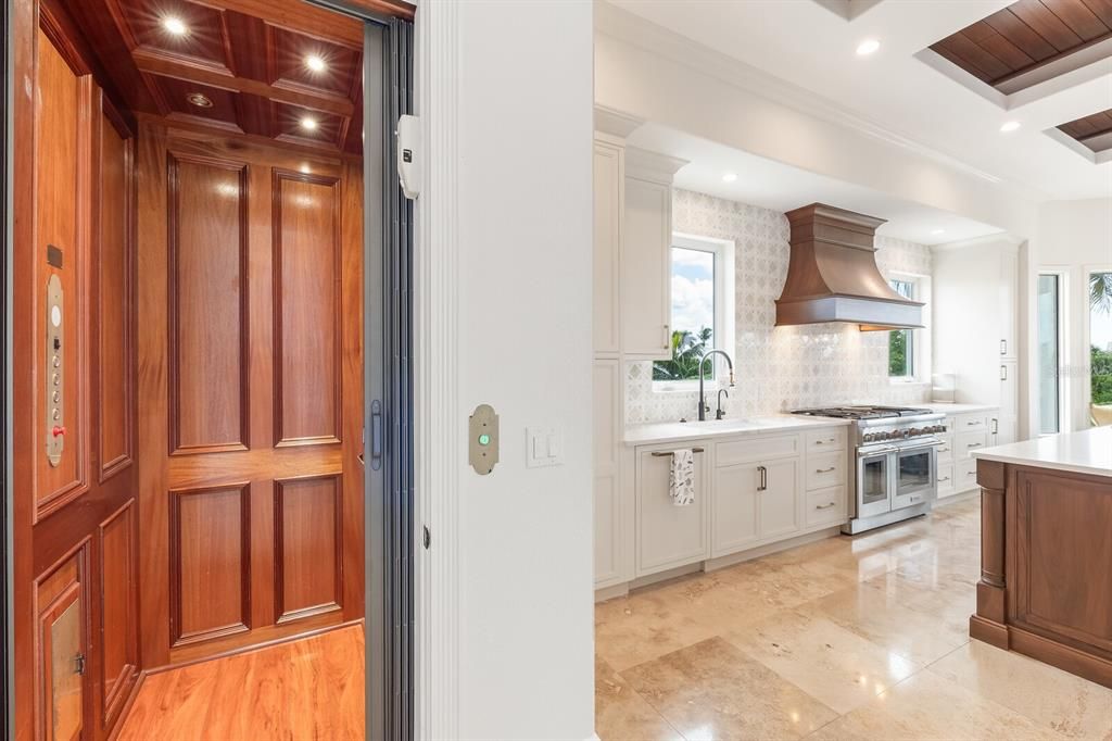 For Sale: $3,490,000 (4 beds, 3 baths, 4356 Square Feet)
