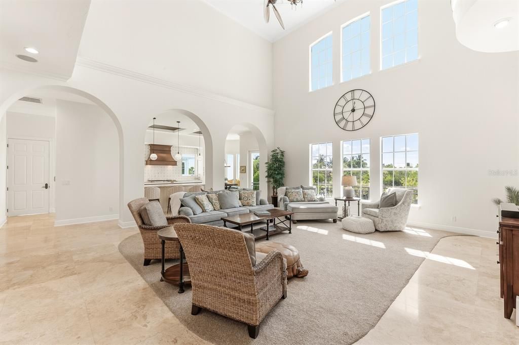 For Sale: $3,490,000 (4 beds, 3 baths, 4356 Square Feet)