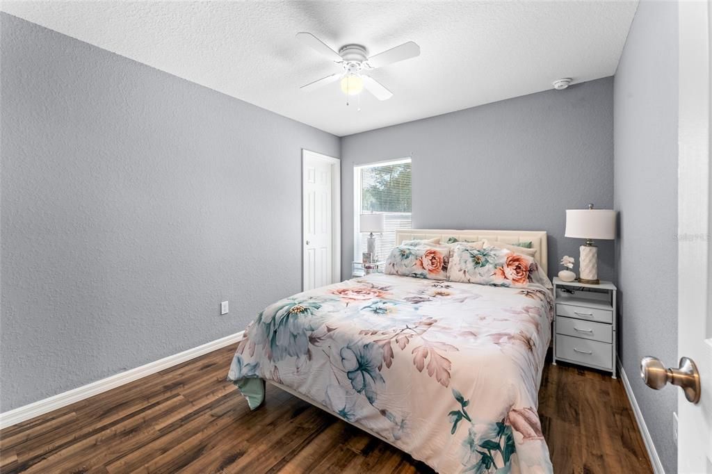 For Sale: $375,000 (4 beds, 2 baths, 1688 Square Feet)