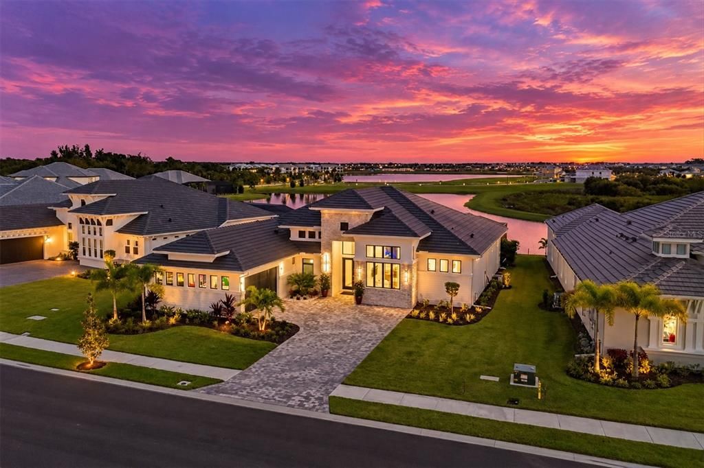 For Sale: $1,899,000 (4 beds, 3 baths, 3158 Square Feet)