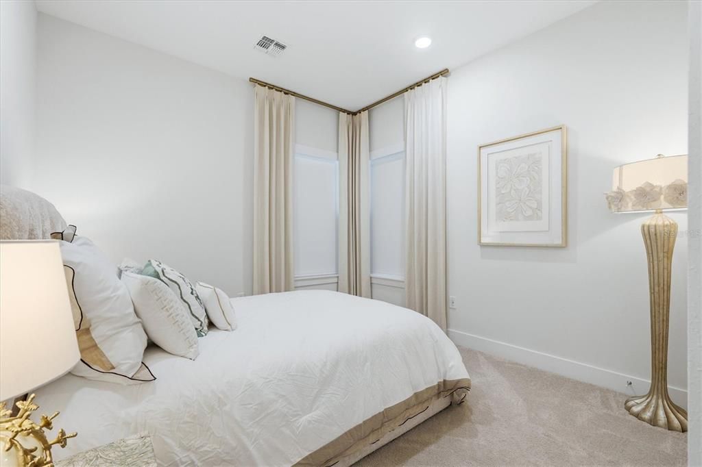 For Sale: $1,899,000 (4 beds, 3 baths, 3158 Square Feet)
