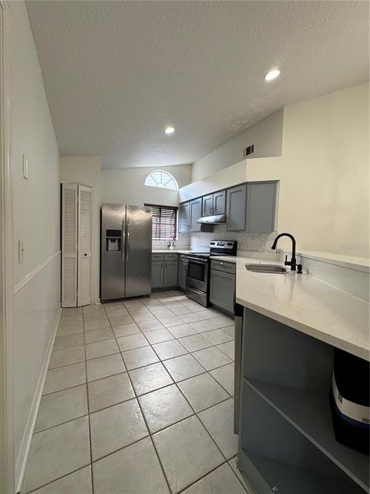 En Renta: $2,650 (4 camas, 2 baños, 1598 Pies cuadrados)