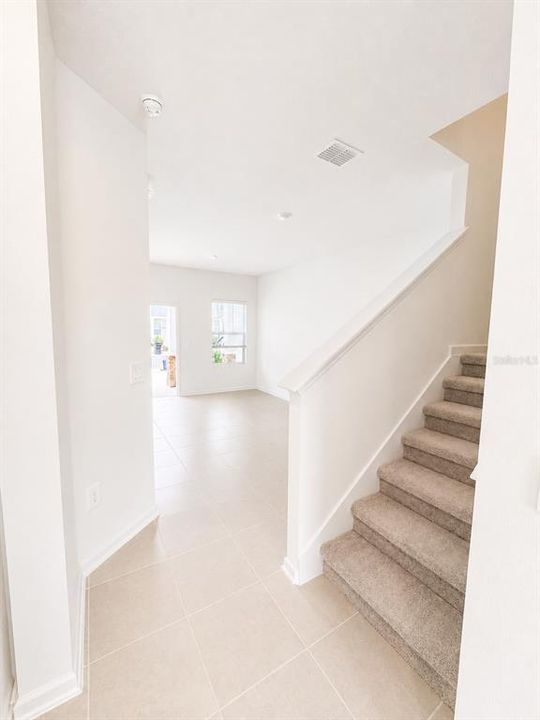 For Sale: $279,900 (3 beds, 2 baths, 1834 Square Feet)