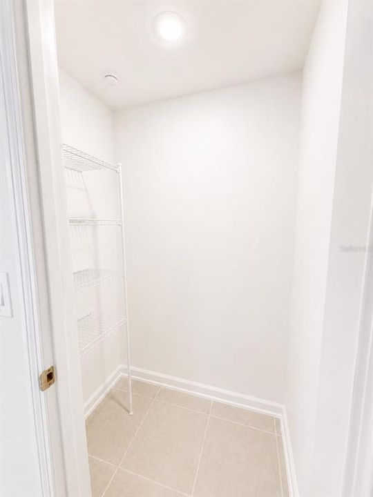 For Sale: $279,900 (3 beds, 2 baths, 1834 Square Feet)