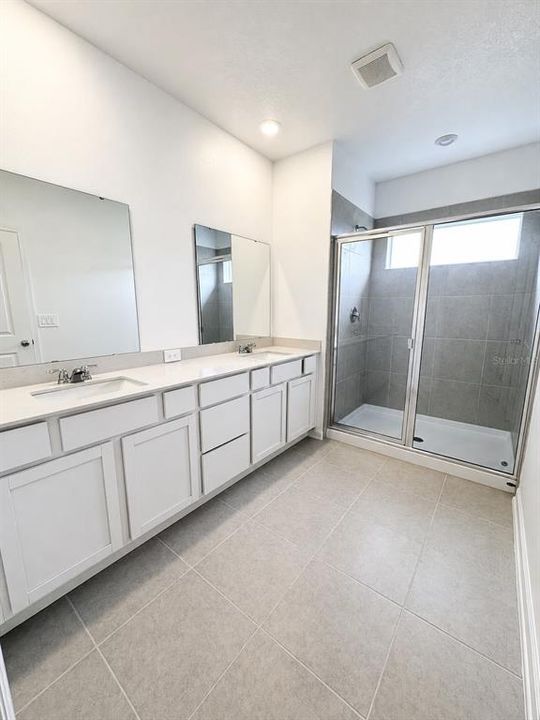 For Sale: $279,900 (3 beds, 2 baths, 1834 Square Feet)