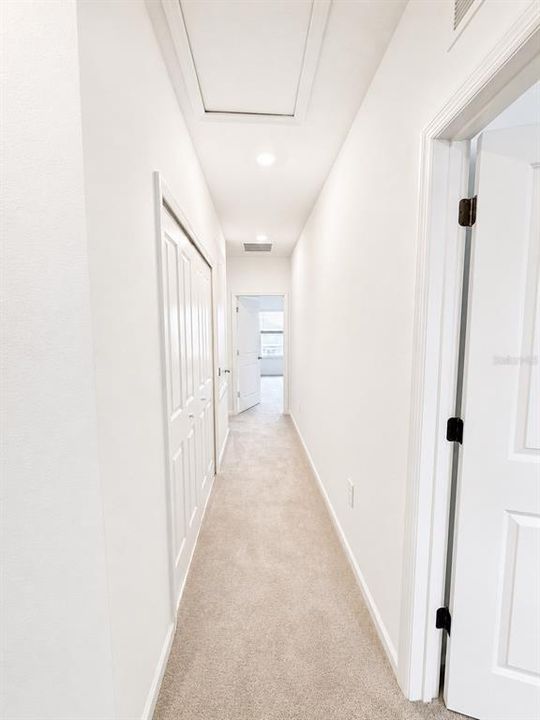 For Sale: $279,900 (3 beds, 2 baths, 1834 Square Feet)