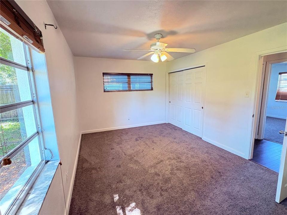 В аренду: $2,650 (3 спален, 2 ванн, 1296 Квадратных фут)