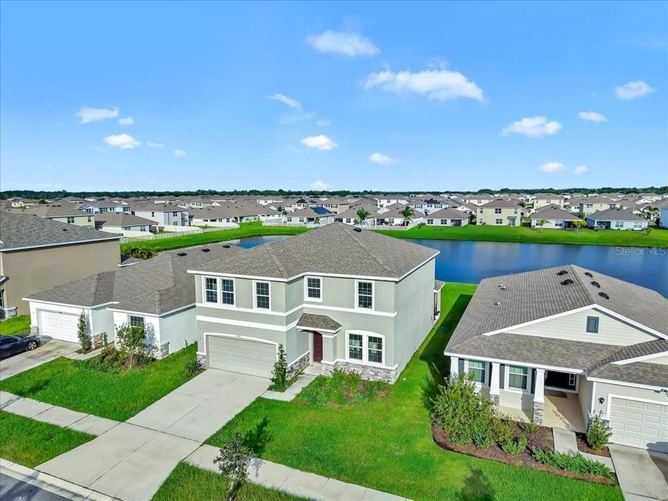 For Sale: $419,000 (4 beds, 3 baths, 2738 Square Feet)