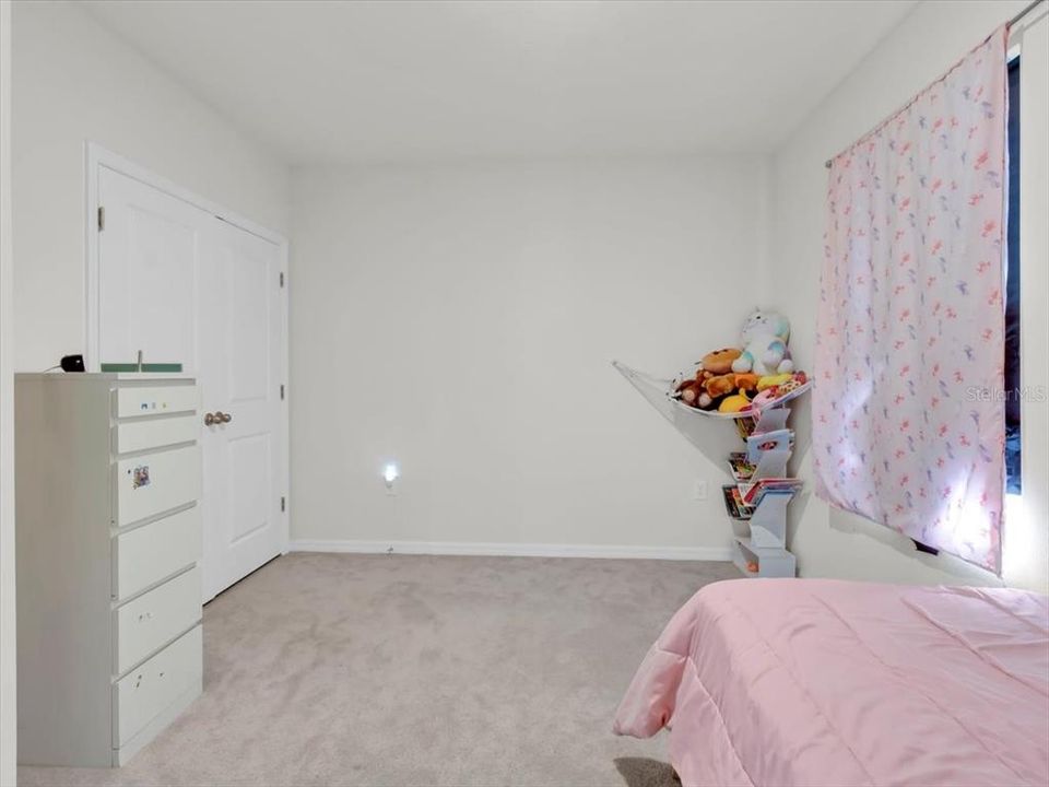 For Sale: $419,000 (4 beds, 3 baths, 2738 Square Feet)