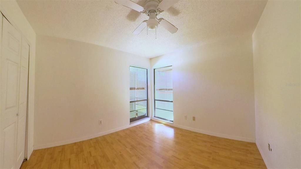 En Venta: $389,900 (3 camas, 2 baños, 1616 Pies cuadrados)