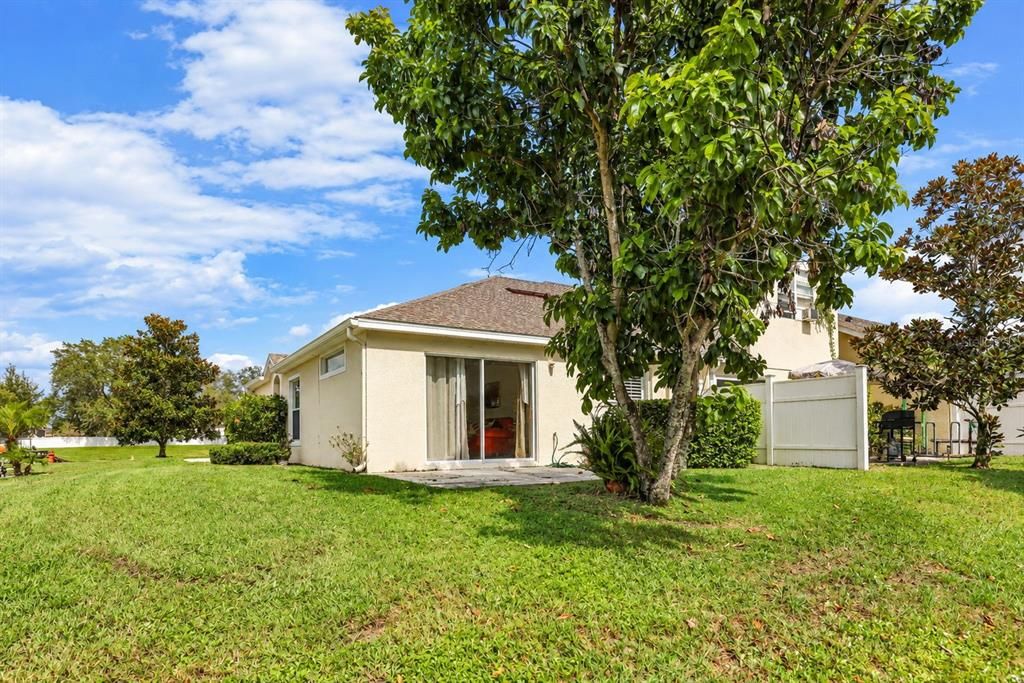 En Venta: $239,000 (2 camas, 2 baños, 1138 Pies cuadrados)