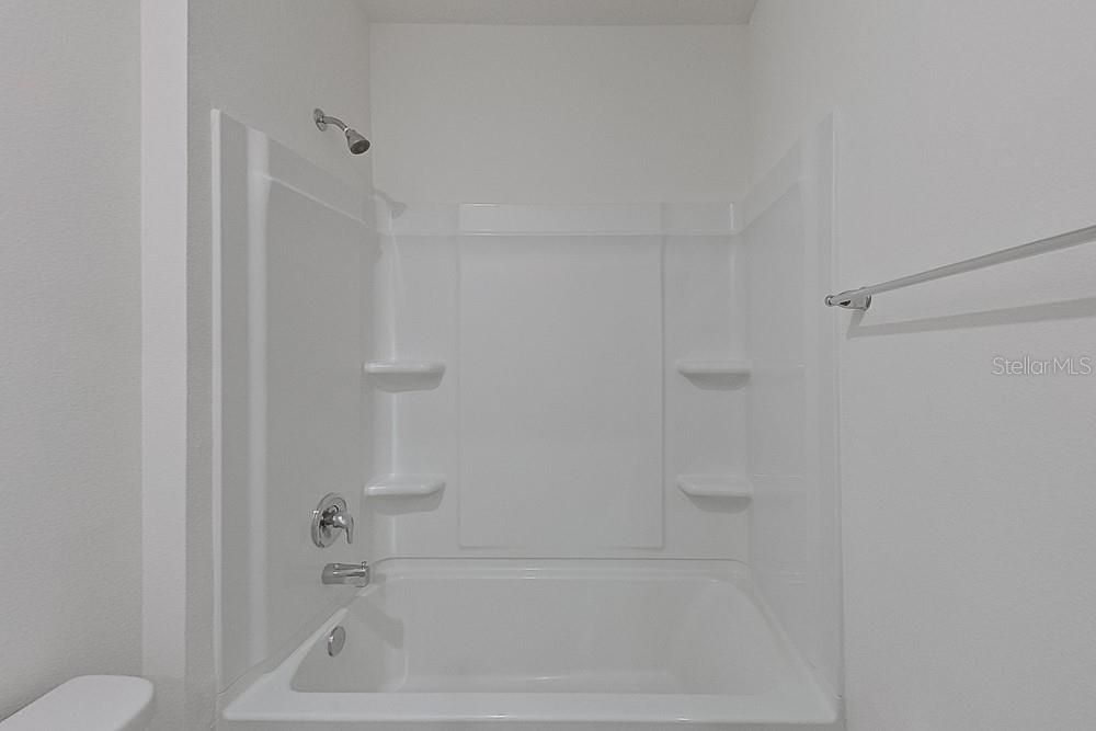 For Rent: $2,025 (3 beds, 2 baths, 1504 Square Feet)