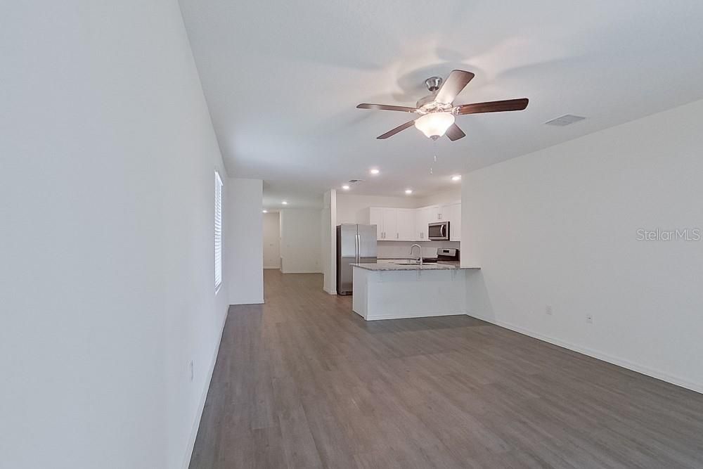 For Rent: $2,025 (3 beds, 2 baths, 1504 Square Feet)