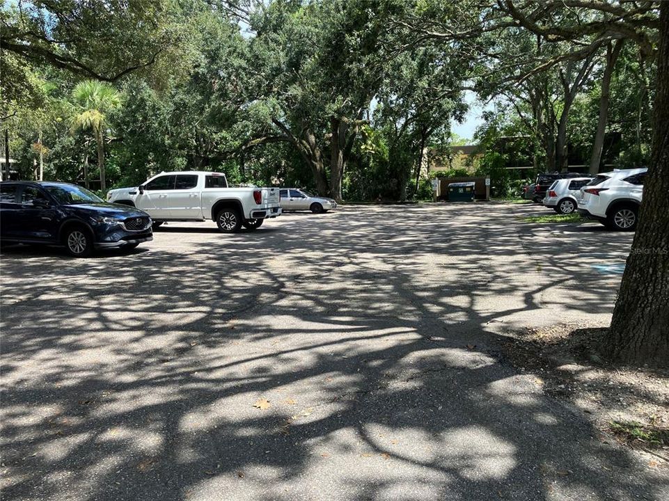 For Sale: $145,000 (2 beds, 2 baths, 960 Square Feet)