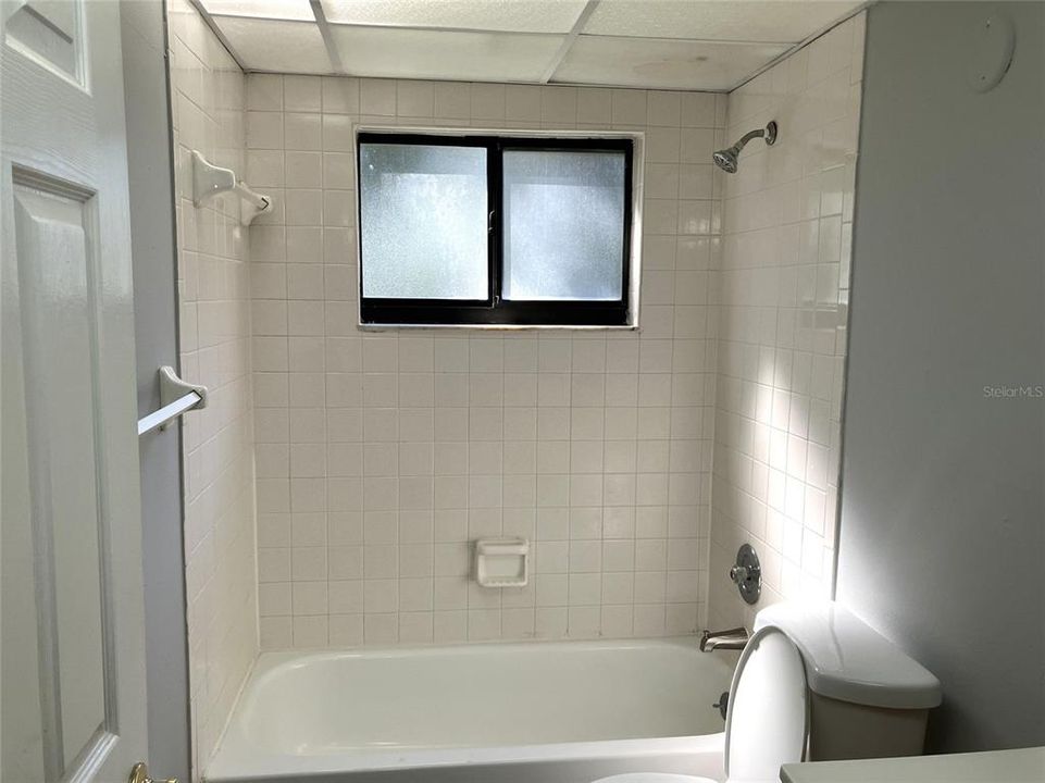For Sale: $145,000 (2 beds, 2 baths, 960 Square Feet)