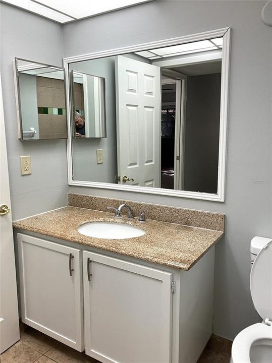 For Sale: $145,000 (2 beds, 2 baths, 960 Square Feet)