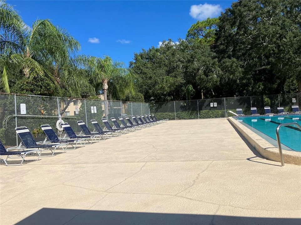For Sale: $145,000 (2 beds, 2 baths, 960 Square Feet)