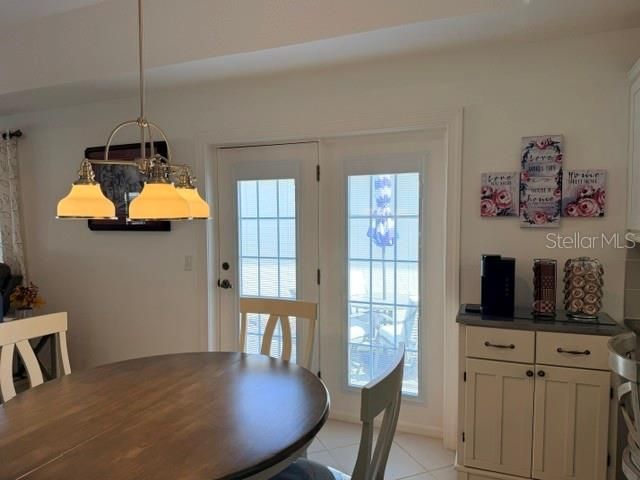 En Venta: $329,900 (2 camas, 2 baños, 1289 Pies cuadrados)