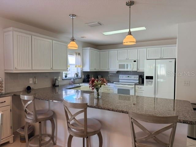 En Venta: $329,900 (2 camas, 2 baños, 1289 Pies cuadrados)