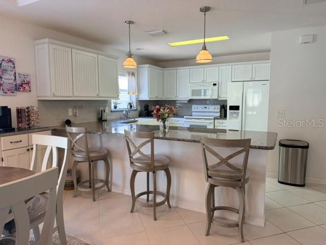En Venta: $329,900 (2 camas, 2 baños, 1289 Pies cuadrados)